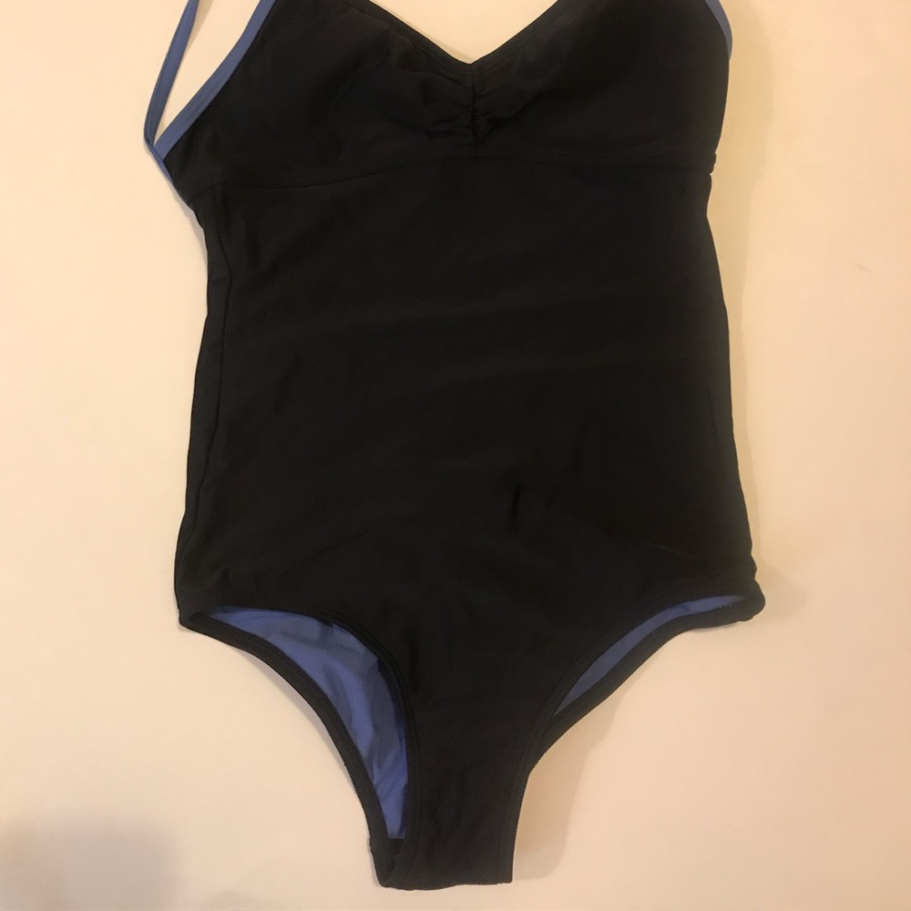 Like new Roxy one piece swimsuit